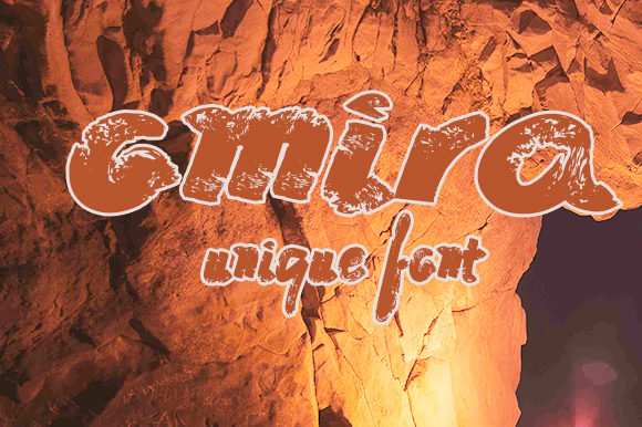Omira: A Versatile Display Font for Digital Creativity